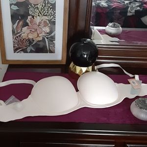 24/7 Classic Strapless Bra with Removable Straps